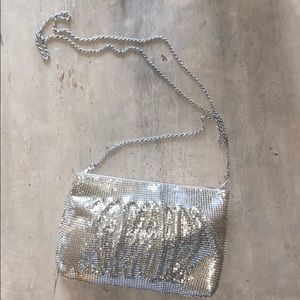 Silver glitzy| chain strap|crossover|clutch purse